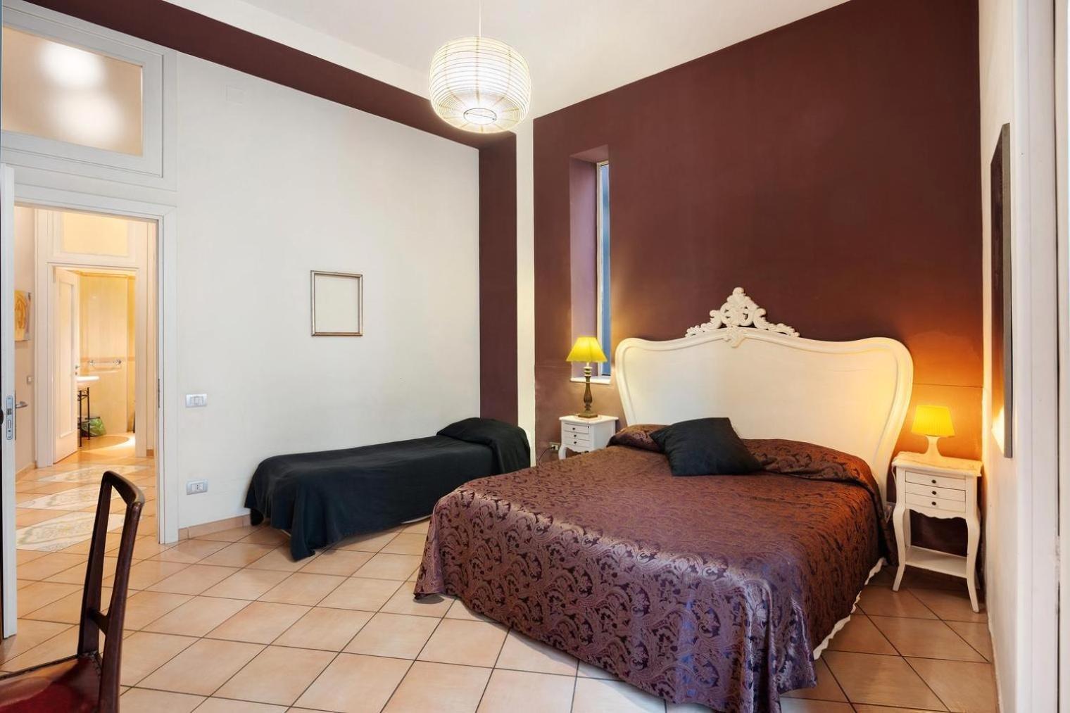 B&B Verdi Salerno Buitenkant foto