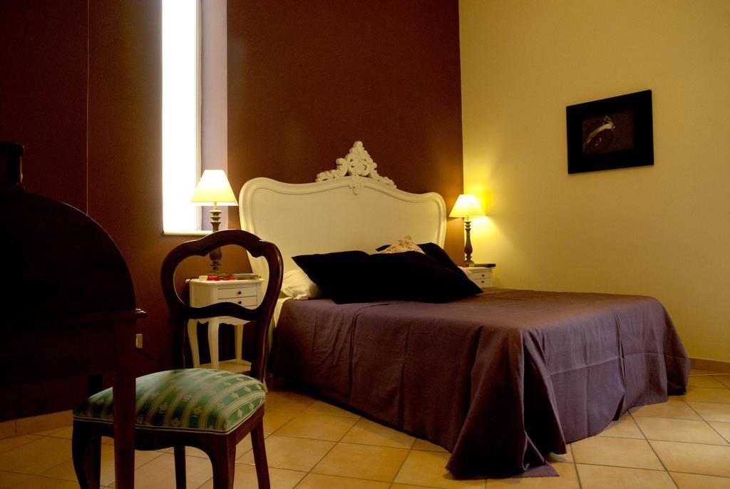 B&B Verdi Salerno Kamer foto